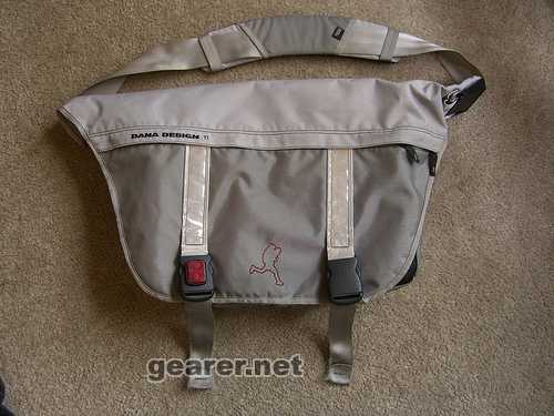 Dana Design Messenger Laptop Bag Ti + Sleeve.jpg